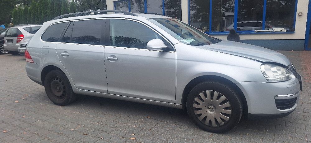 Golf V kombi 1.9 BLS LA7W Cały na części