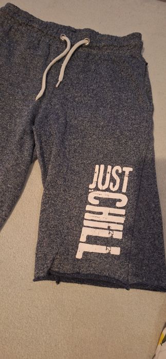 Krótkie spodenki dla chłopca 152