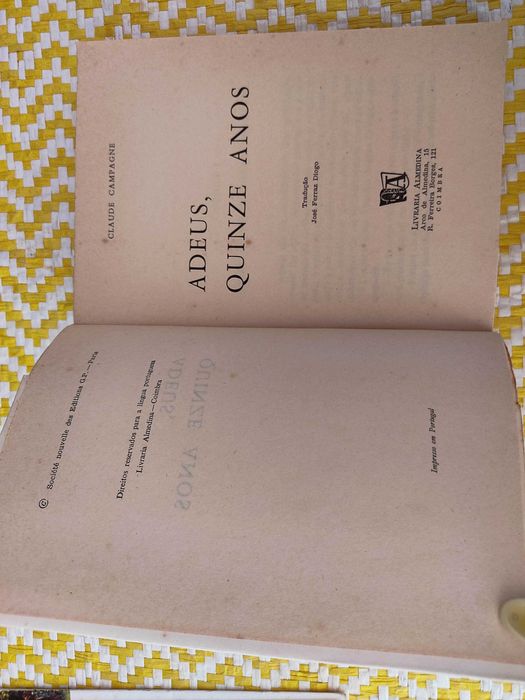 ADEUS, QUINZE ANOS
de Claude Campagne