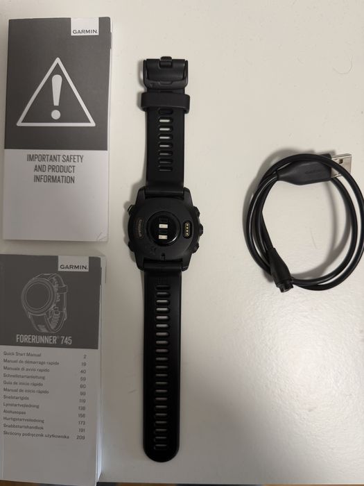 FORERUNNER 745 com GPS running/Triathlon smartwatch com Música