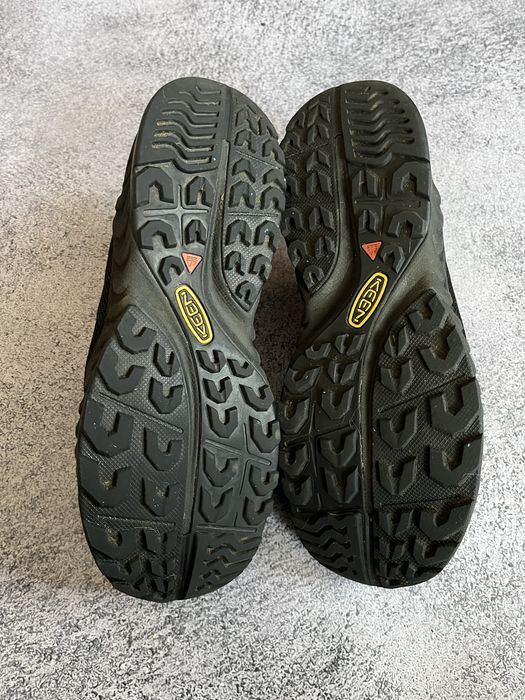 Мужские трекинговые кроссовки KEEN Nxis Evo Waterproof / размер 42