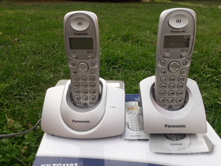 Telefon cyfrowy bezsznurowy Panasonic KX-TG1102