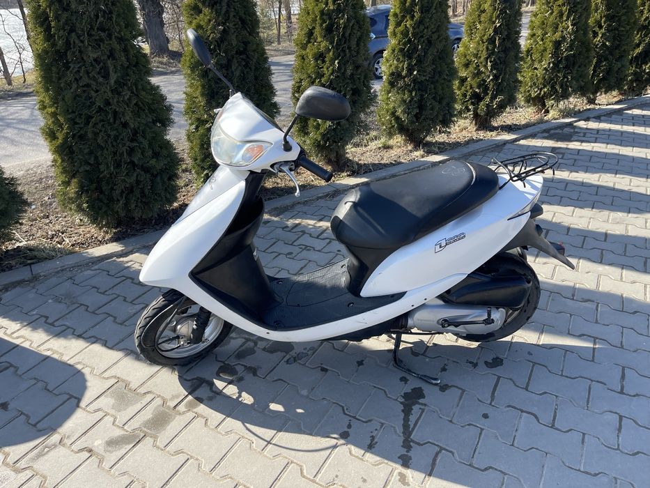 Honda dio AF-62.