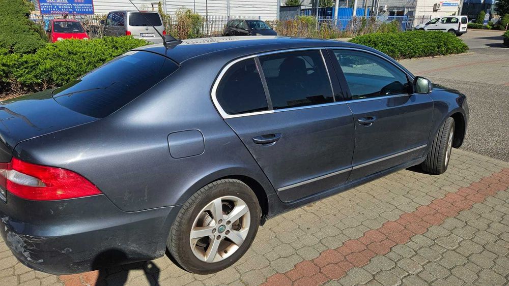 Skoda Skoda superb uszkodzony silnik