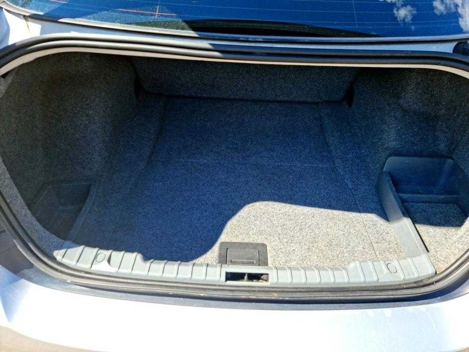 автомобіль BMW e90