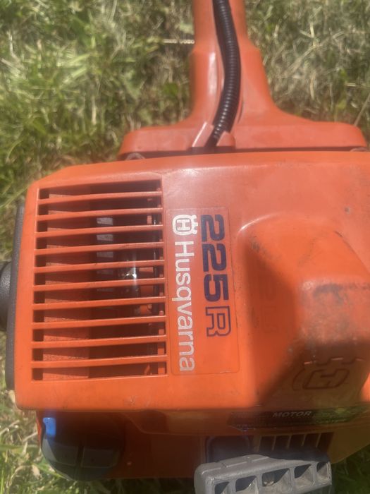Kosa Husqvarna 225r sprawna + ogranicznik do tarczy