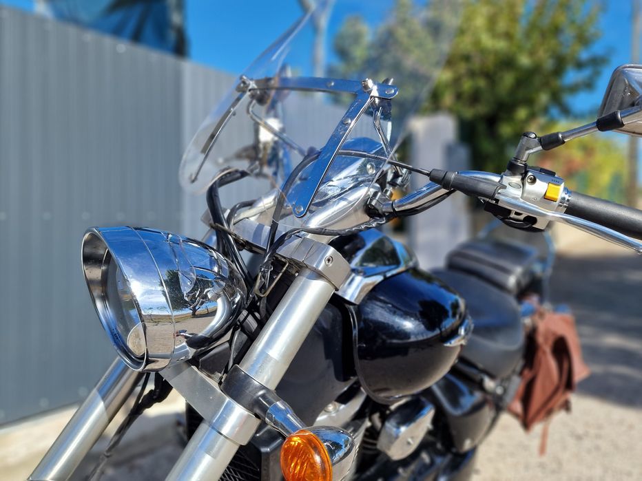 Suzuki Intruder M800