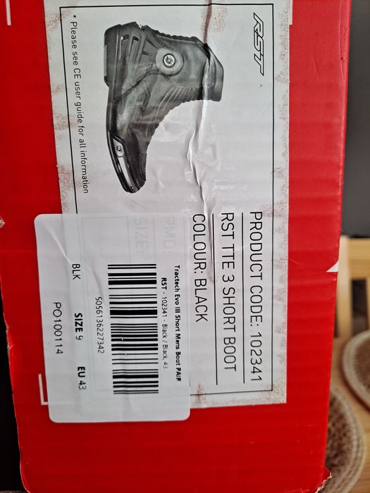 Sprzedam buty motocyklowe