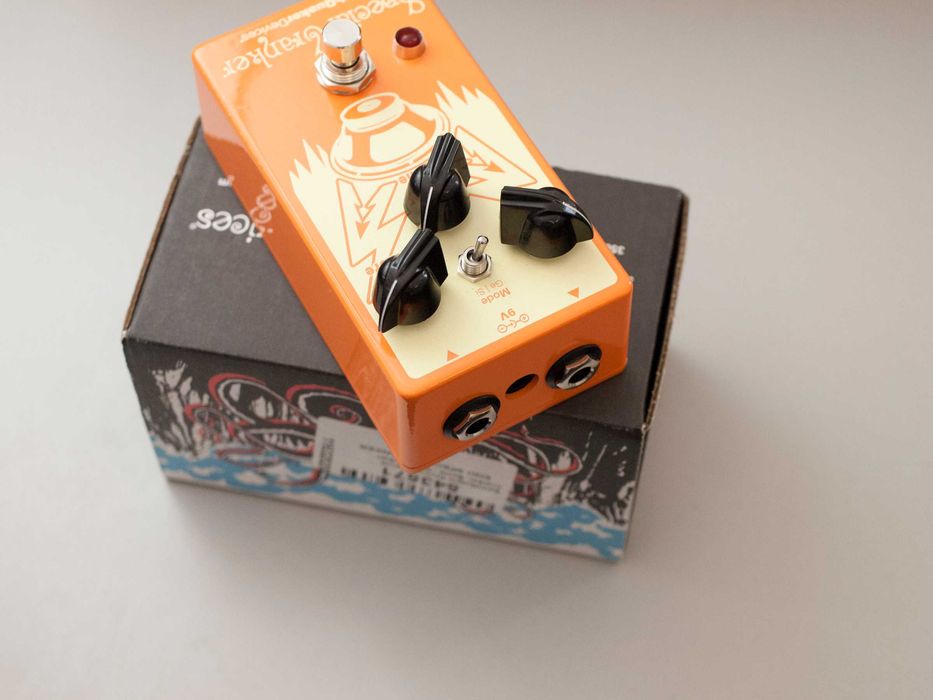 EarthQuaker Devices Special Cranker