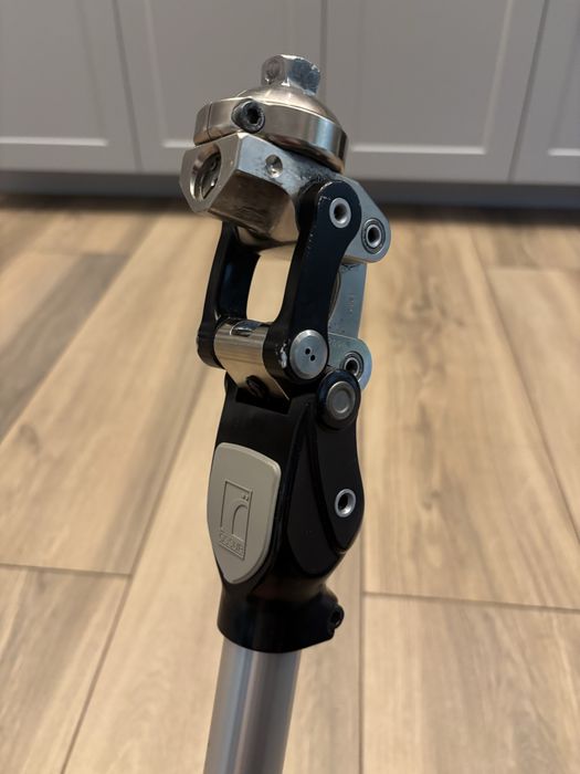 Proteza kolano Ossur Total Knee 2000 stopa