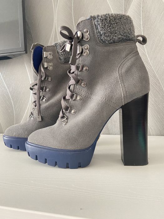 Ботильйони ботинки