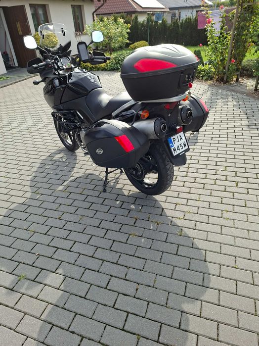 Suzuki dl-1000 V-STROM 53500 km przebiegu.
