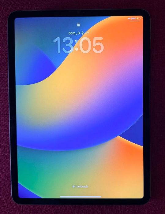 iPad Pro 11" M1 Cinzento Sideral - Wi-fi + Capa teclado Logitech