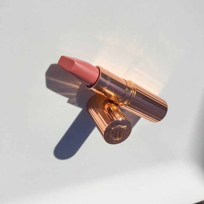 Помада Charlotte Tilbury Matte Revolution Lipstick. Оригінал