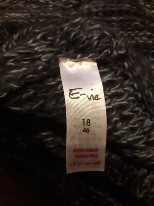 Sweter      Tunika
