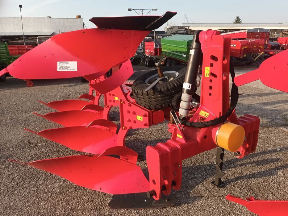 Pług obrotowy AKPIL KM 180 3+, 3+1, 4+ (kołek, resor, hydraulika)
