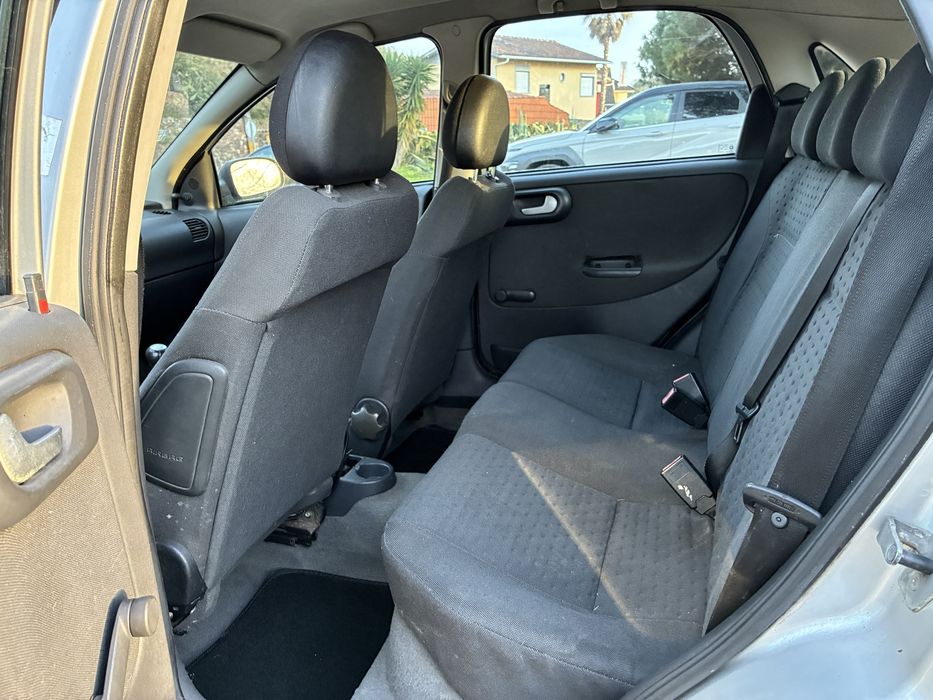 Opel Corsa — fotografia 7