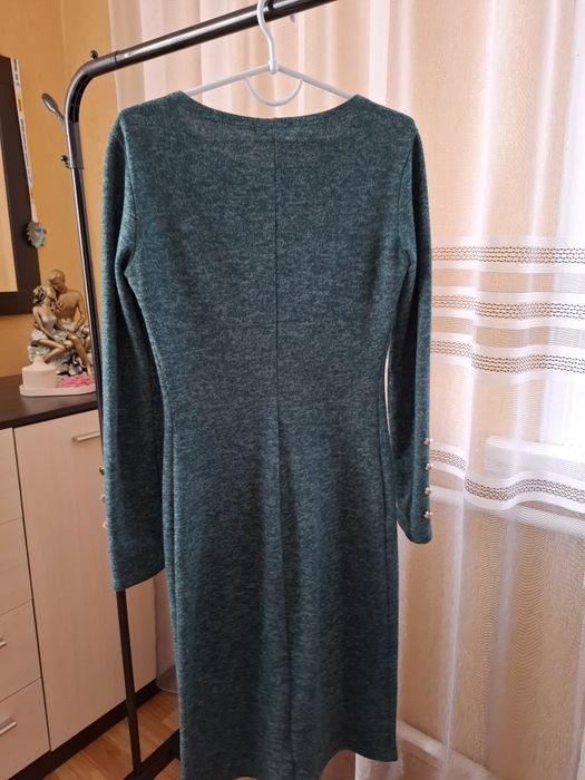 Ангорова сукня міді