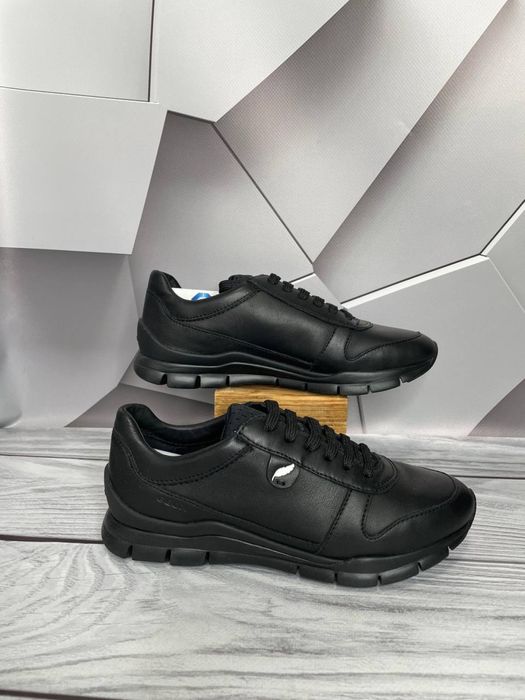 Кросівки дитячі Geox