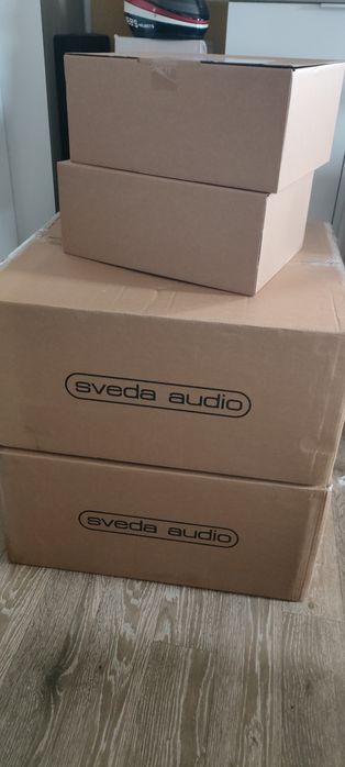 Sveda Audio Blipo Home , monitory aktywne , furutech, stojaki
