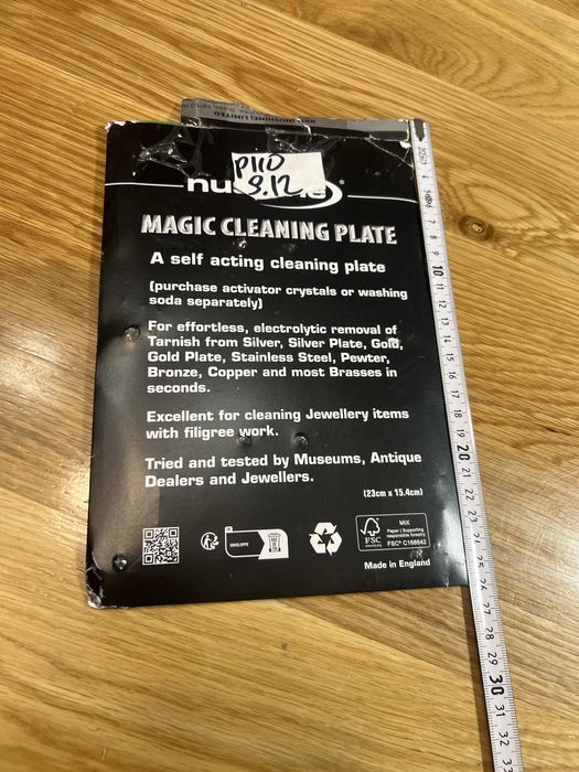 płyta czyszcząca Nushine Magic Cleaning Plate.