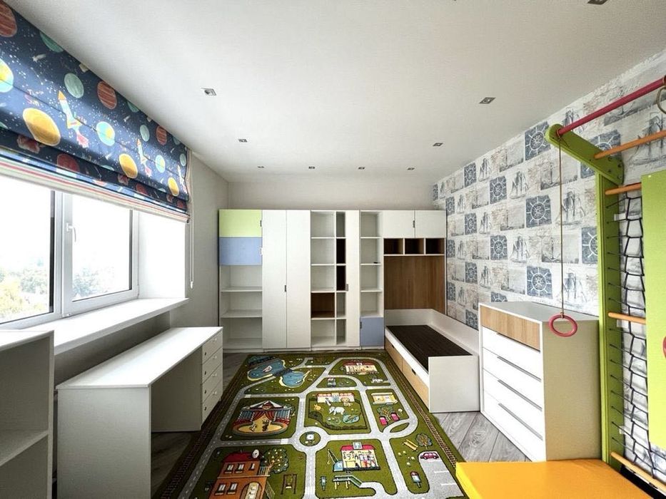 Продаж 3-кімнатної квартири з ремонтом!