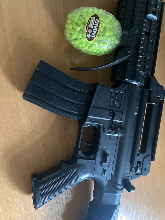 Детский автомат с пульками Срочно!!!