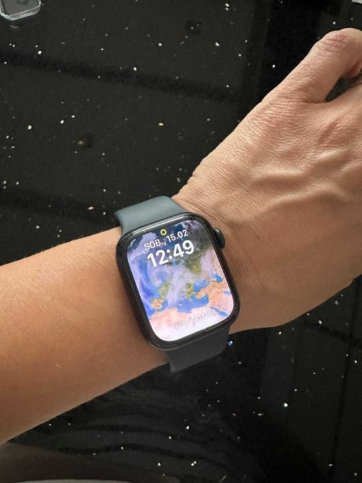 Zegarek Apple Watch series 8 41 ES 39–42 mm