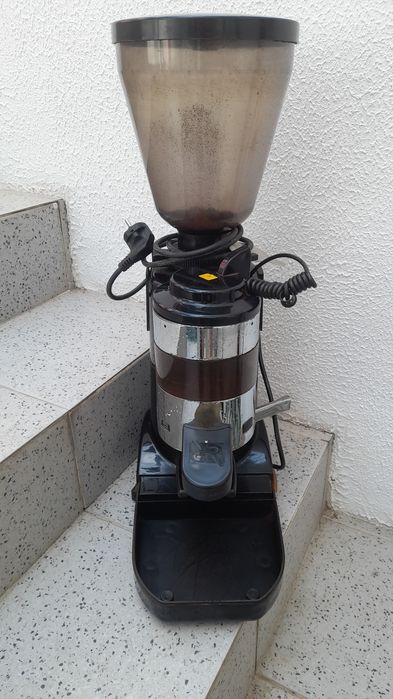 Moinho de Café Profissional Rossi RR45 (Industrial / Cafetaria)