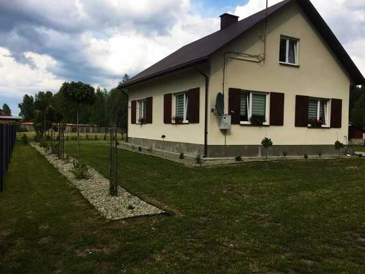 SPOKOJNA PRZYSTAŃ. Noclegi. Dom na Roztoczu.
