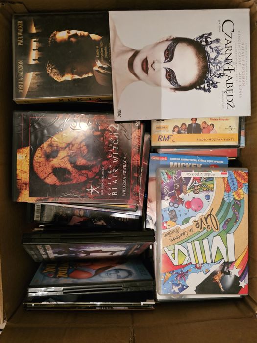 Zbiór płyt  DVD - całe pudło