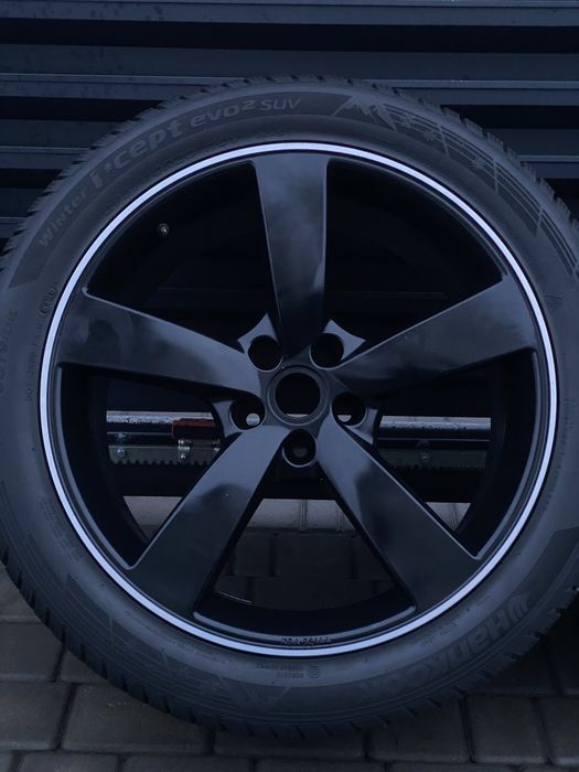 Різноширокі 5/112 р20 10j та 9j