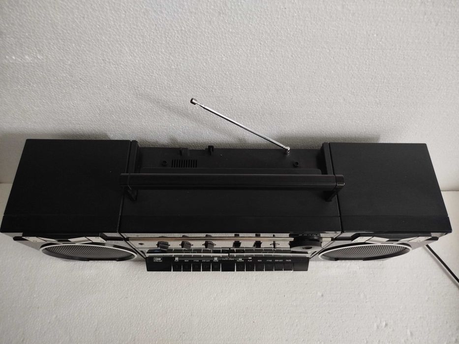 Magnetofon Kasetowy z radiem SANYO W170LO