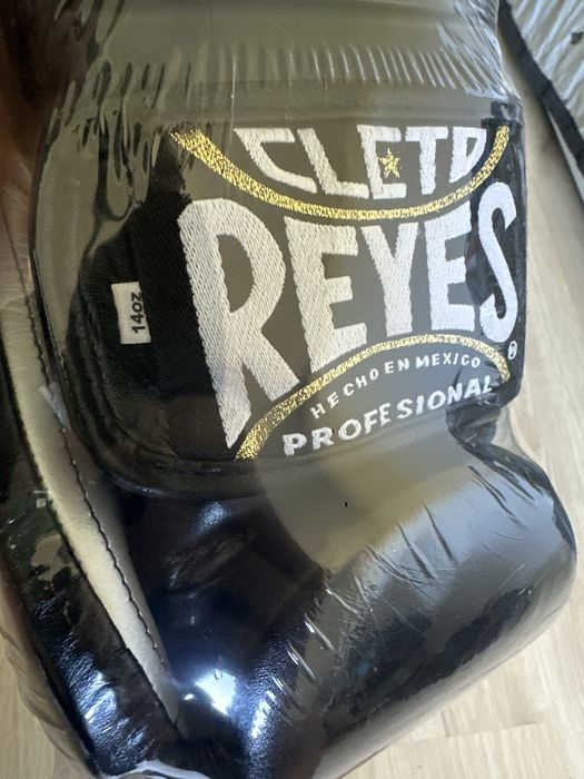 Rękawice bokserskie Cleto Reyes