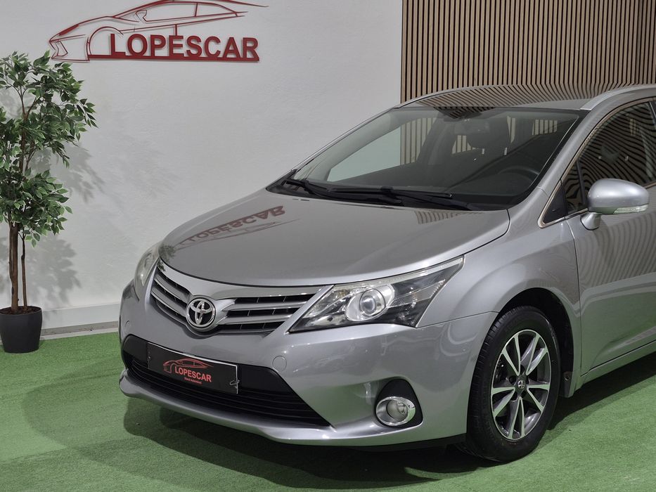 Toyota Avensis SW 2.0D-4D | GARANTIA | NACIONAL