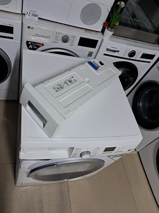 Сушильна машина Siemens на 7кг з технологією теплового насоса