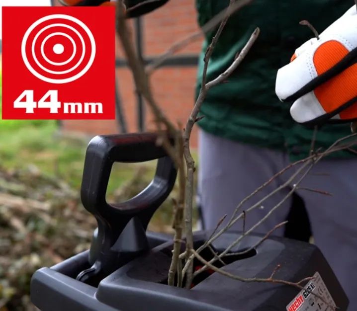 Оренда, аренда. Садовий подрібнювач гілок. Садовый измельчитель веток.