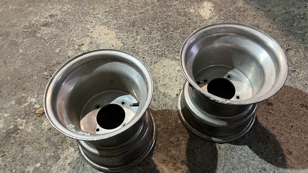 Yamaha raptor yfm 660 Felgi alufelgi tylne tył 10 cali 2szt części