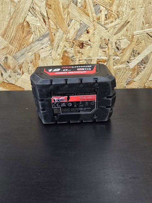 Аккумулятор Milwaukee M18 12A 2023року