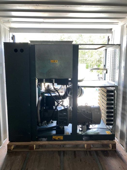 Kompresor śrubowy falownik Atlas Copco GA 37 VSD 7,25 m3/min  37 kW