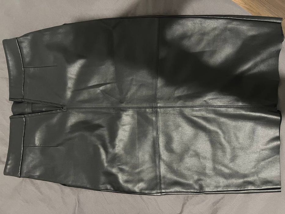 Юбка кожана в ідеальному стані