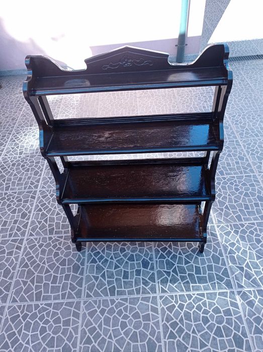 Armário/estante em mogno