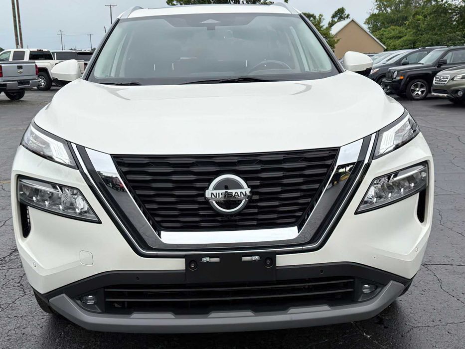 Nissan Rogue SL      2021