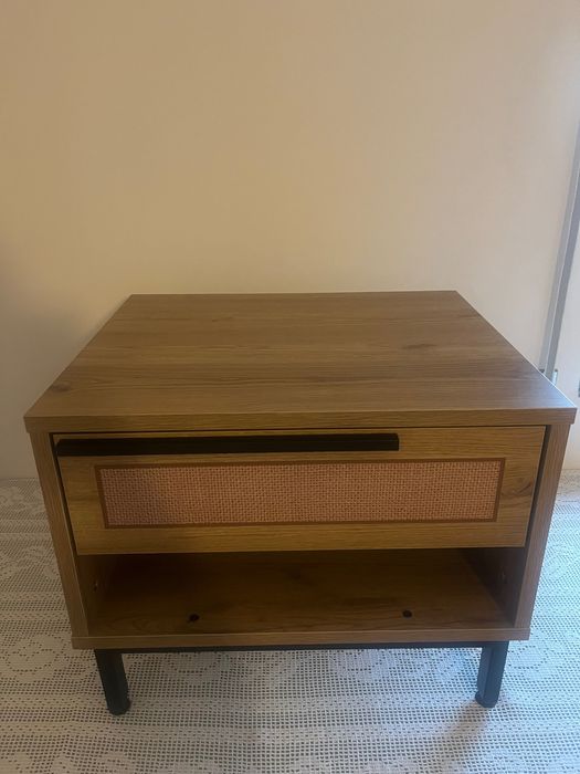 Mesa de cabeceira