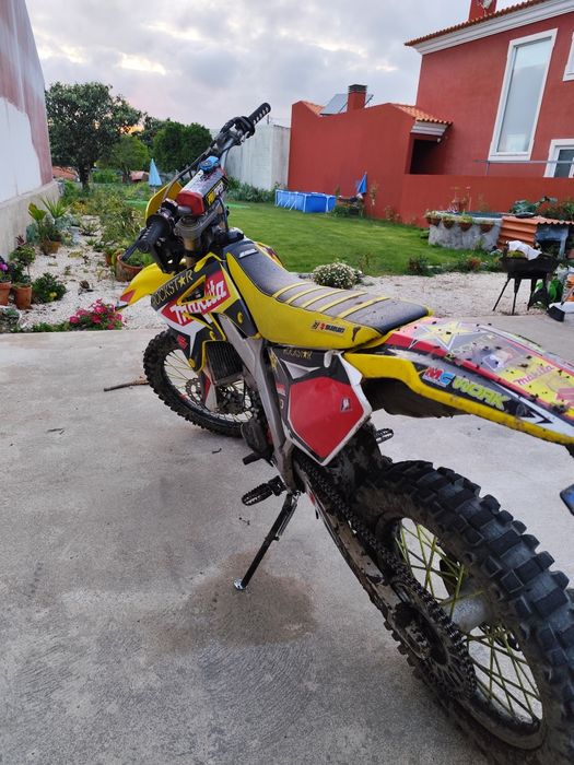 Vendo ou Troco Suzuki RMZ 250