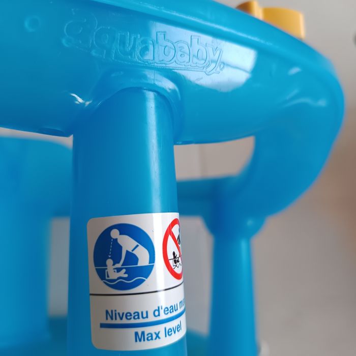 Cadeira segurança para o banho