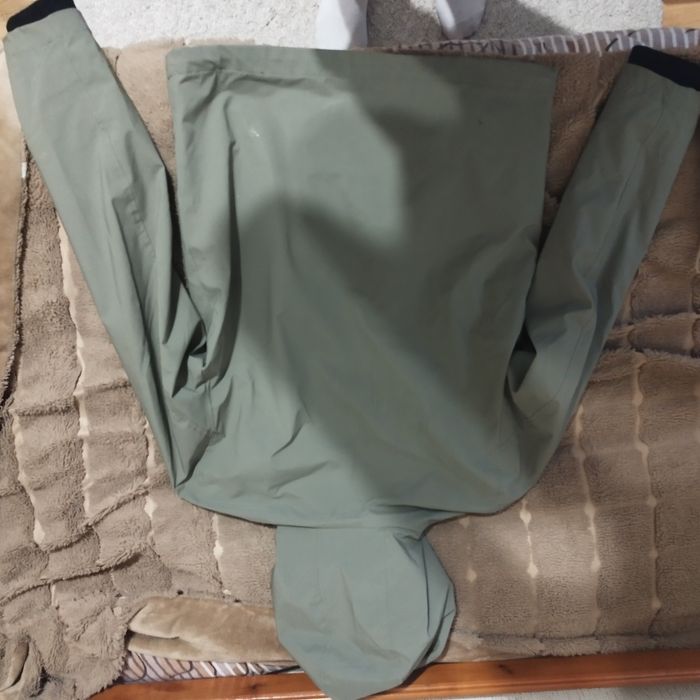 Чоловіча куртка.