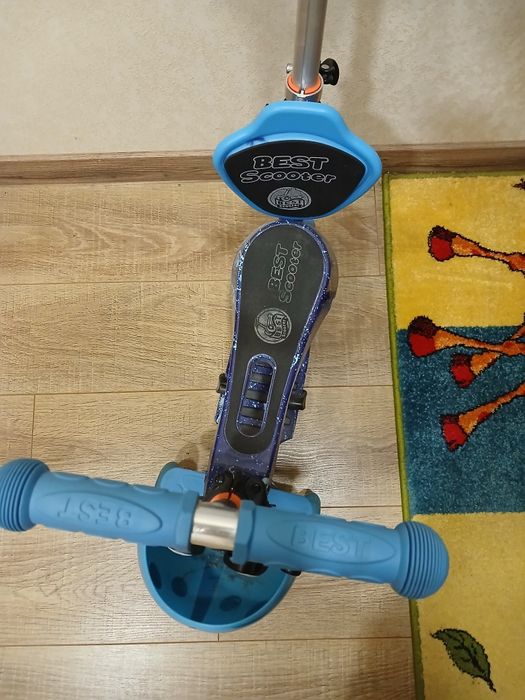 Дитячий самокат для хлопчика