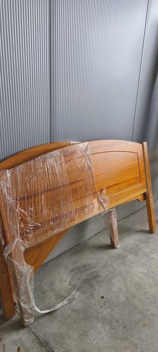 Cama casal + espelho oferta