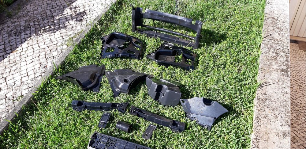 Parachoques frontal e traseiro + saias laterais para BMW serie 1 F20